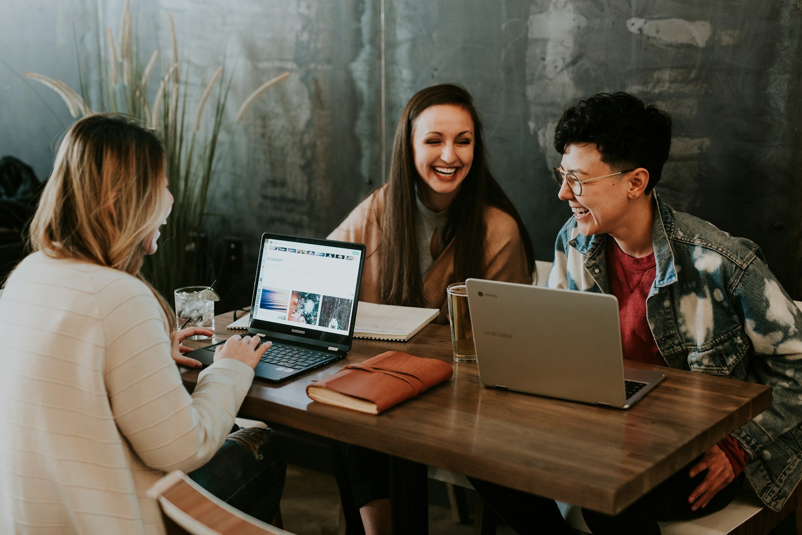İK Yazılımı Nedir? İşletmeler için Kapsamlı Rehber